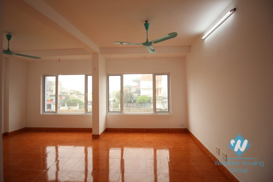 Office for lease in Au Co, Tay Ho, Ha Noi